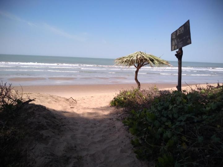 Chez Bethy Case africaine Abémé Extérieur photo