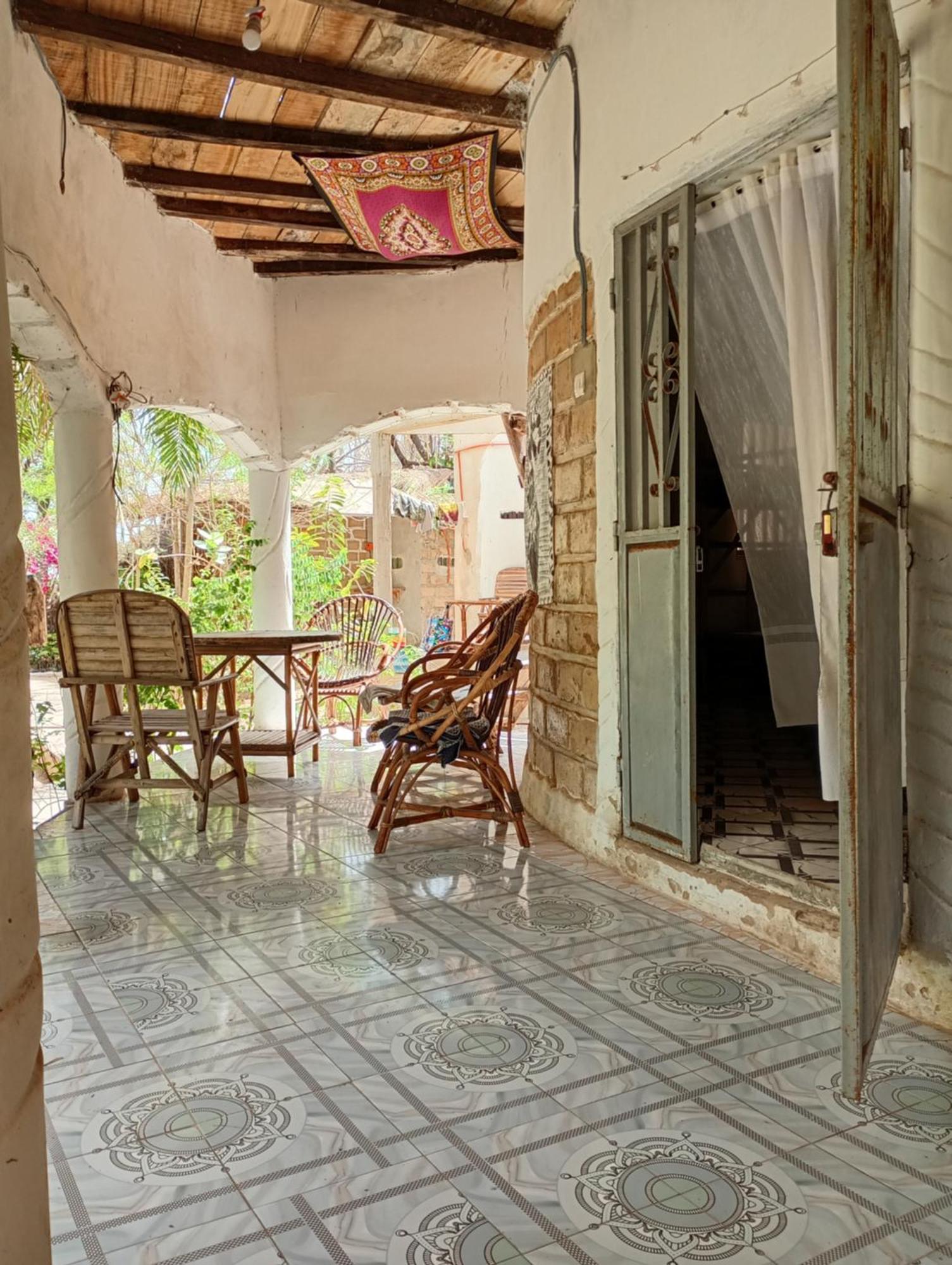 Chez Bethy Case africaine Abémé Chambre photo
